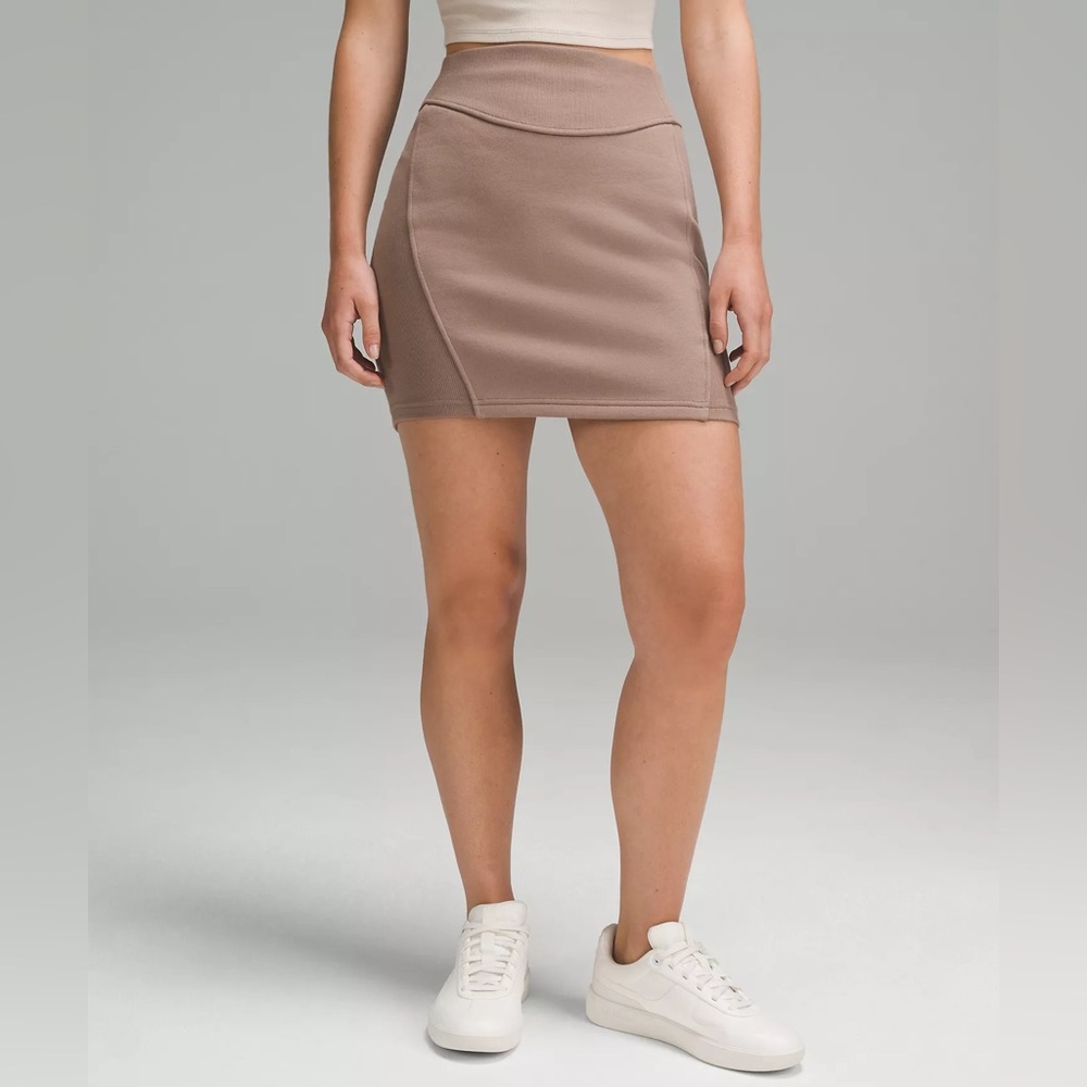 Lululemon Scuba HR Mini Skirt